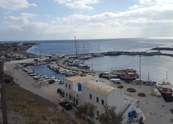 بيت ضيافة Santorini Pleasure بيريسا