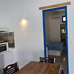 Santorini Pleasure 3* Perissa (Santorini)
