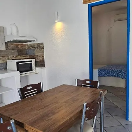 Santorini Pleasure 3* Perissa (Santorini)