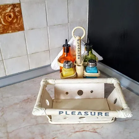 Santorini Pleasure Perissa (Santorini)