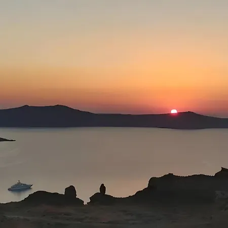 Santorini Pleasure Gasthuis 3*