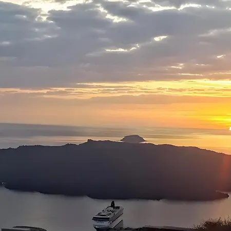 Santorini Pleasure Penzion 3*