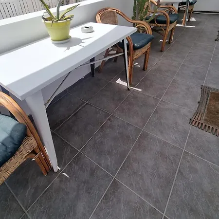 Santorini Pleasure Penzion 3*