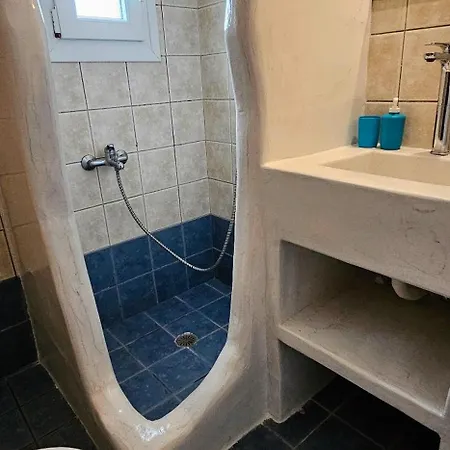 Santorini Pleasure 3*