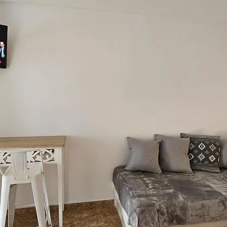 Santorini Pleasure Perissa (Santorini)