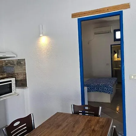 Santorini Pleasure * Perissa (Santorini)