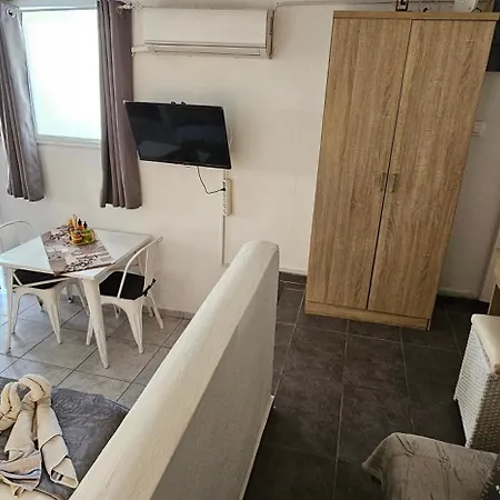 公寓 Santorini Pleasure 佩里萨