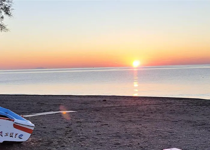 Santorini Pleasure Pensjonat Perissa (Santorini)