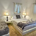 Santorini Pleasure Perissa (Santorini)