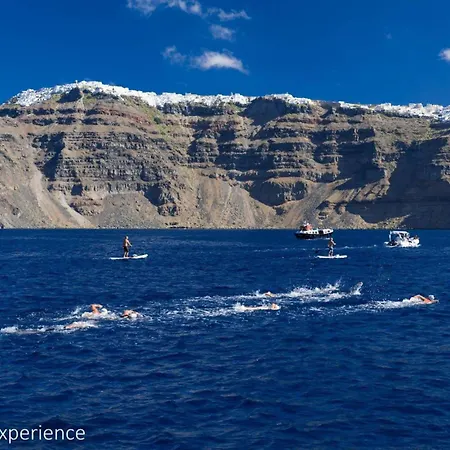 Santorini Pleasure בית הארחה 3*